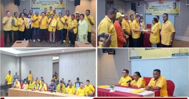Samaun Dahlan Resmi Kembalikan Formulir Calon Ketua DPD I Golkar Pabar, Ini Harapannya !