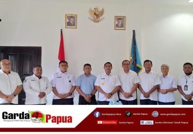 Posisi Direktur dan Dewas Perumda BMM Resmi Berganti, Ini Harapan Bupati Teluk Buntuni Yohanis Manibuy !