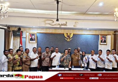 Wujudkan Peningkatan Konektivitas Antar Wilayah, Bupati Yohanis Manibuy Desak Perhatian Serius Balai Kementerian PUPR