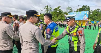 Pimpin Apel Pagi dan Gelar Halalbihalal bersama Personel, Ini Harapan Kapolres Teluk Bintuni !
