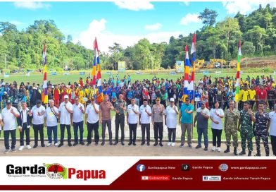 Launching Porseni, Bupati Yohanis Manibuy Serukan Persatuan dan Rasa Memiliki Bangun Teluk Bintuni di HUT ke – 23
