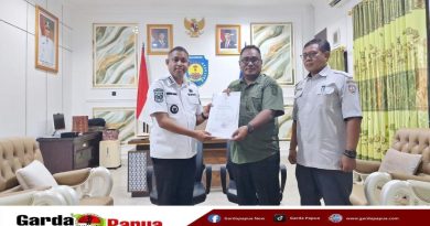 Terus Bergerak, Jandry Salakory Mantan Kadistrik Moskona Timur dan Manimeri Ditunjuk Jadi Plt. Kadishub