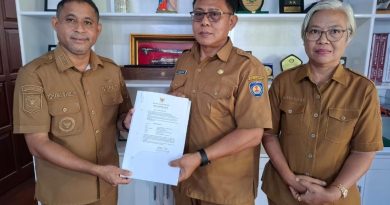 Tunjuk Putu Suratna Jabat Plt Inspektur Teluk Bintuni, Bupati: Jaga Integritas dan Perkuat Pengawasan