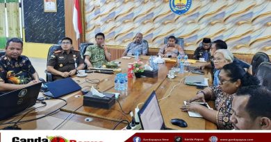 Bupati Manibuy Ikuti Rakoor Perbaikan Tata Kelola dan Pencegahan Korupsi Dana Otsus se-Tanah Papua Secara Virtual