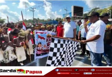 Dilepas Wabup Joko Lingara, Karnaval Budaya Sambut HUT ke-81 RI di Teluk Bintuni Berlangsung Meriah