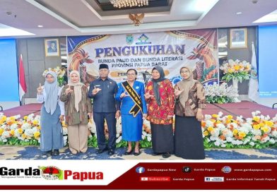 Gubernur Dominggus Bangga Peran Guru Mengorbitkan Duta Baca Literasi Papua Barat 
