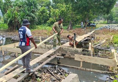 Satgas TMMD ke-130 Mansel Lanjutkan Pembangunan Jembatan Pasang Bekisting Pondasi