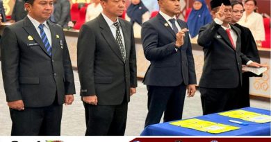 Lantik Empat Kepala OPD, Gubernur PB Dominggus Mandacan Tekankan Tata Kelola Profesional dan Berorientasi Kinerja
